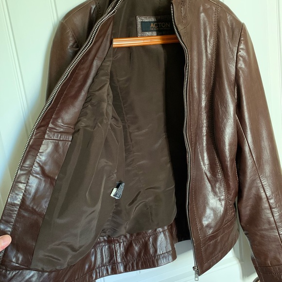 New condition brown leather jacket - Picture 5 of 5